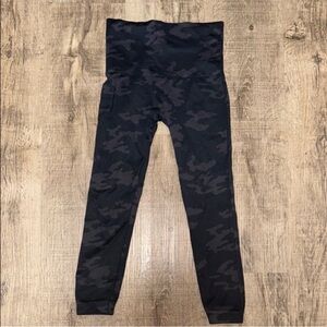 SPANX Black Leggings with Athletic Fit